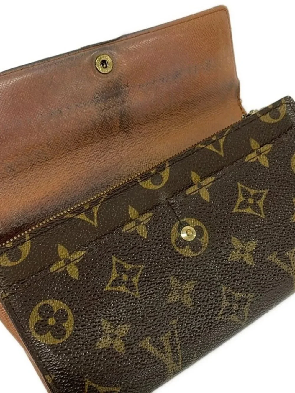 Louis Vuitton accessories	none note	